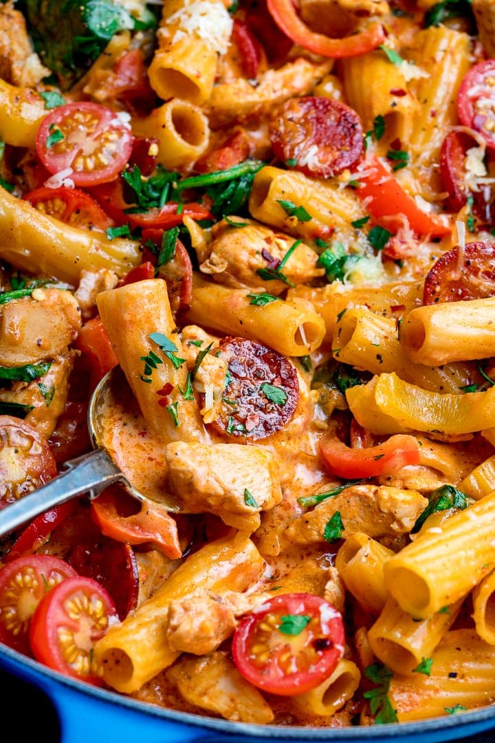 A dish of delicious cajun chicken pasta